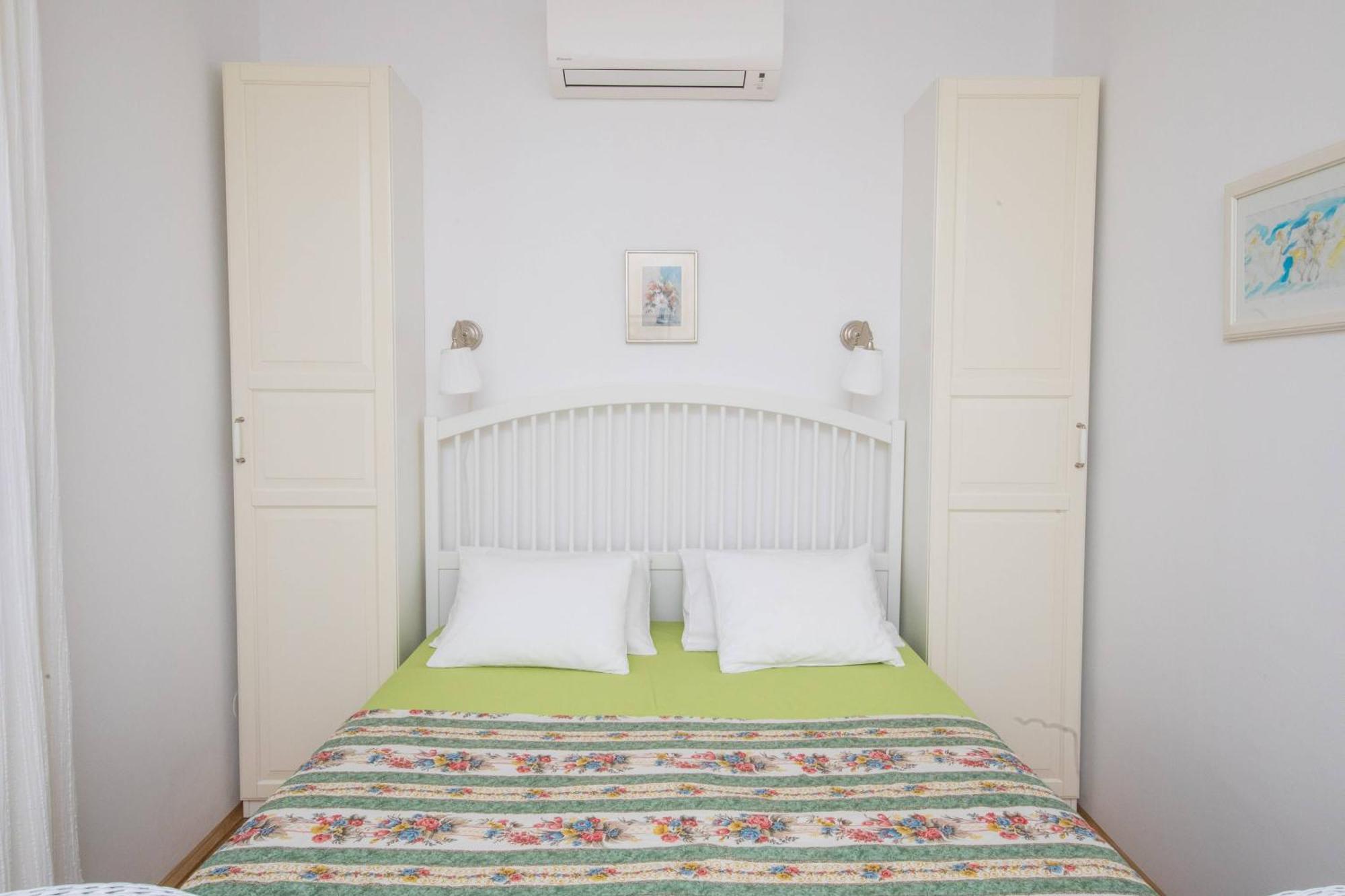 Rego Apartment *